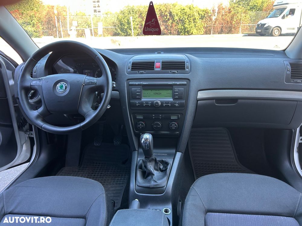 Skoda Octavia - 8