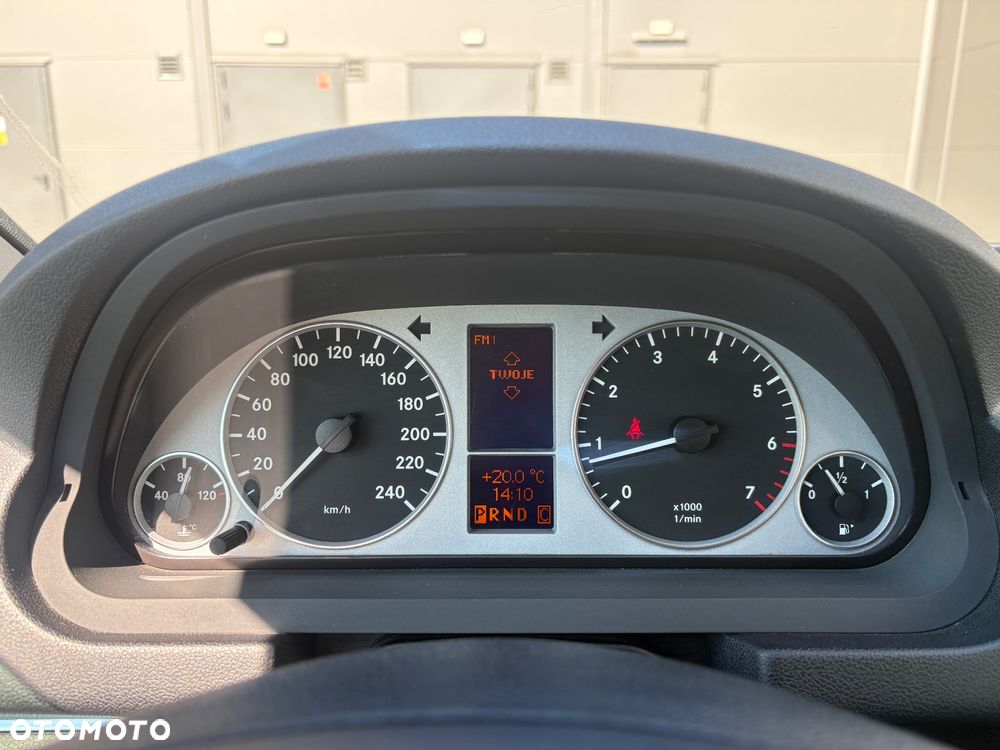 Mercedes-Benz Klasa B 150 Autotronic - 34