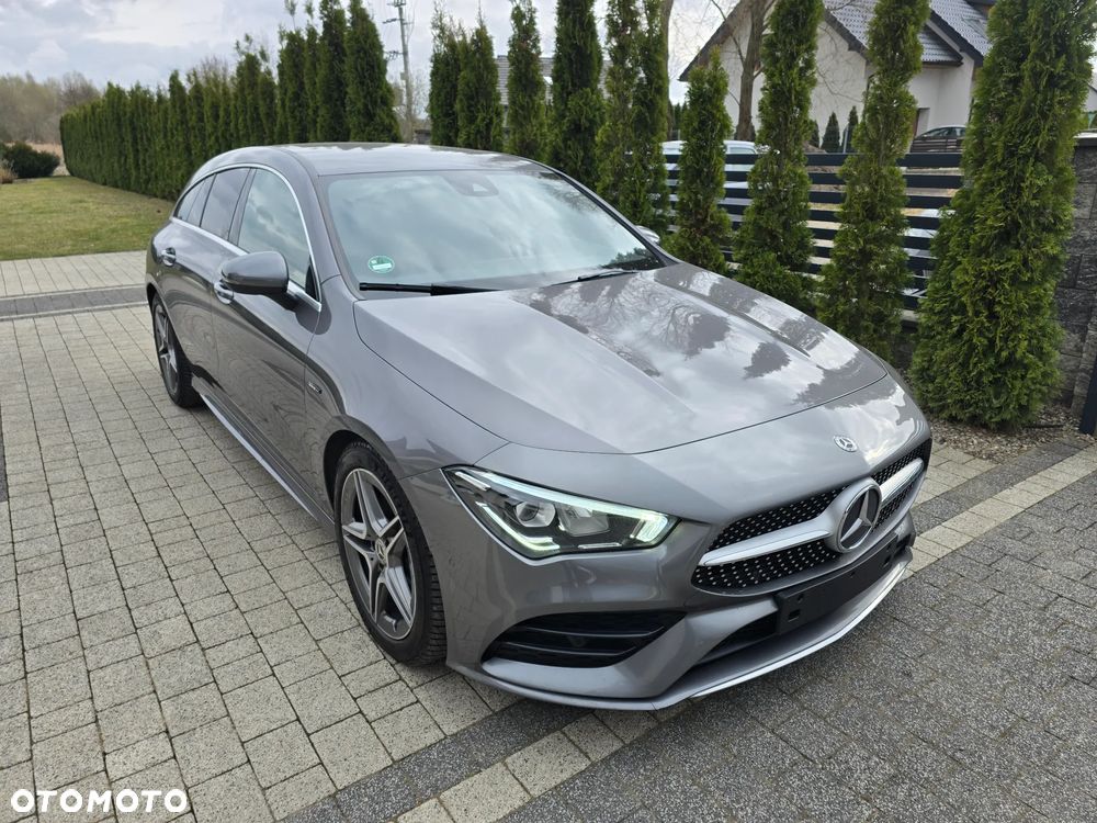 Mercedes-Benz CLA 220 7G-DCT AMG Line - 2