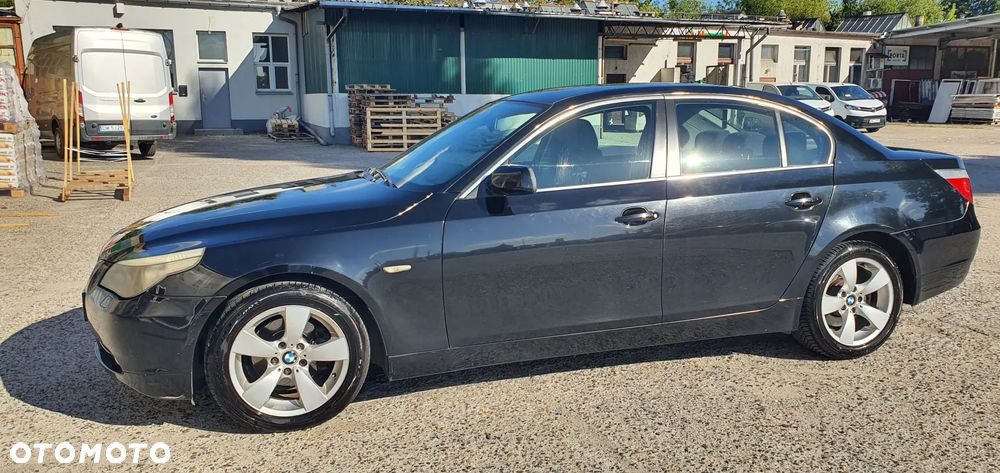 BMW Seria 5 520d - 5