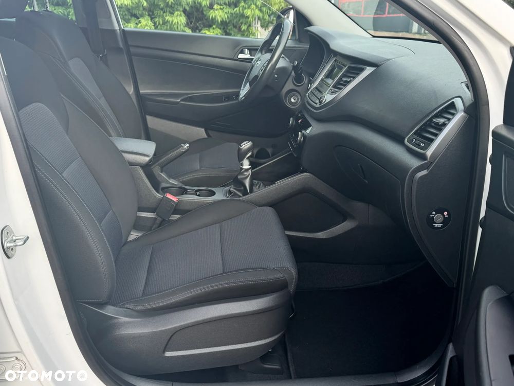 Hyundai Tucson blue 1.7 CRDi 2WD Style - 8