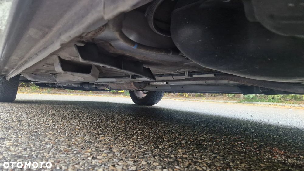 Peugeot 208 1.2 PureTech Active - 8