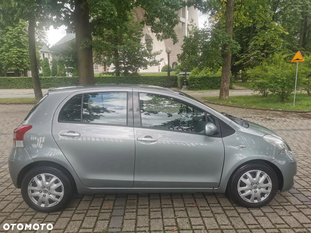 Toyota Yaris 1.4 D-4D Luna - 15