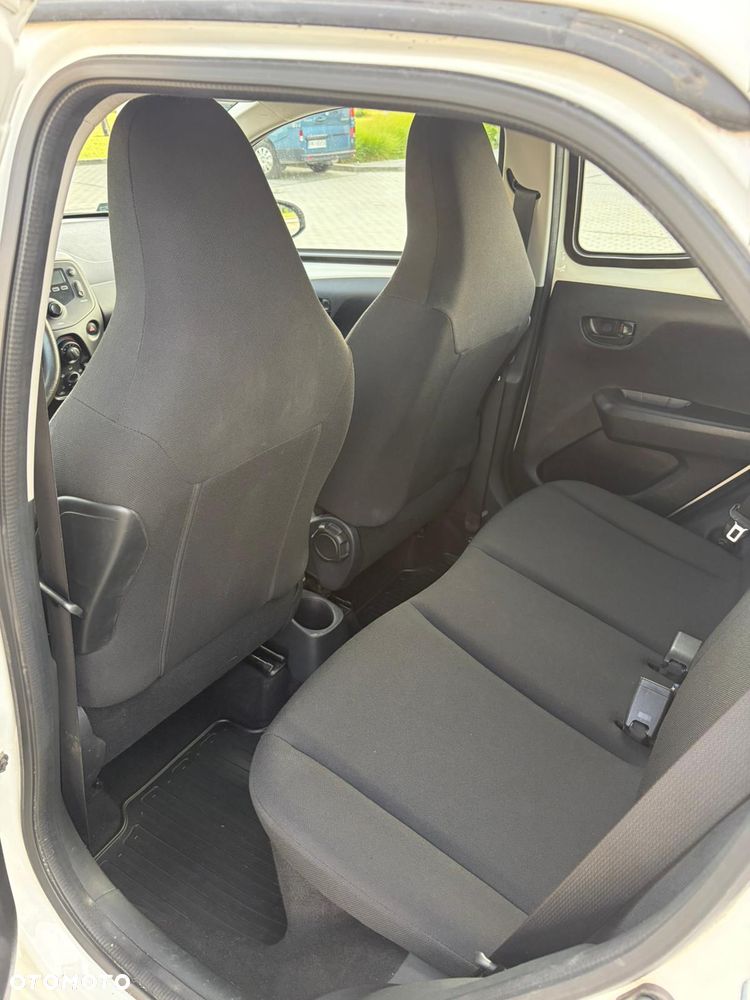 Toyota Aygo 1.0 VVT-i Sprint EU6 - 12