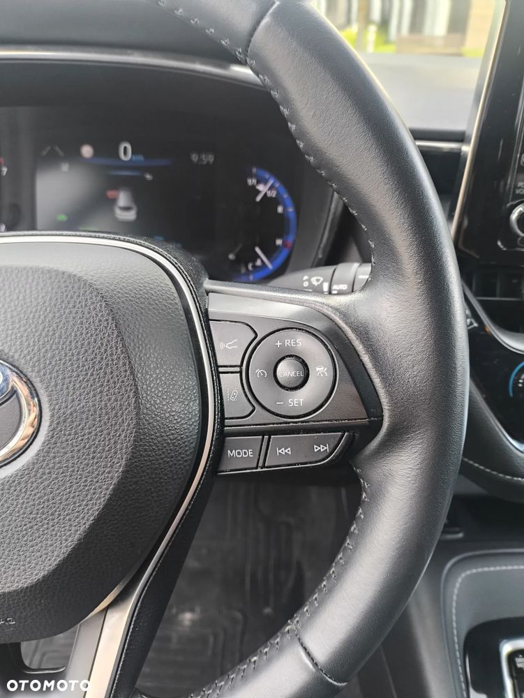 Toyota Corolla 1.8 Hybrid Comfort - 23