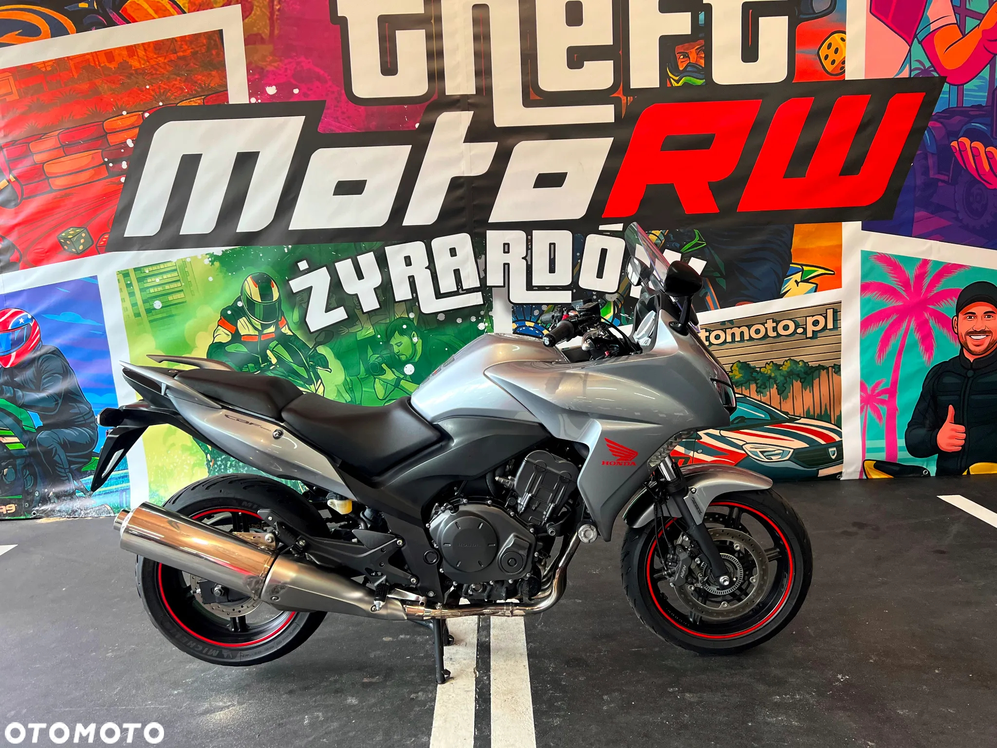 Honda CBF - 4