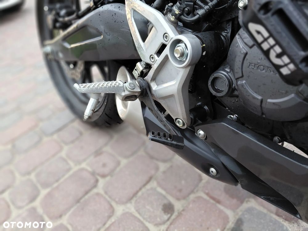 Honda CBF - 14