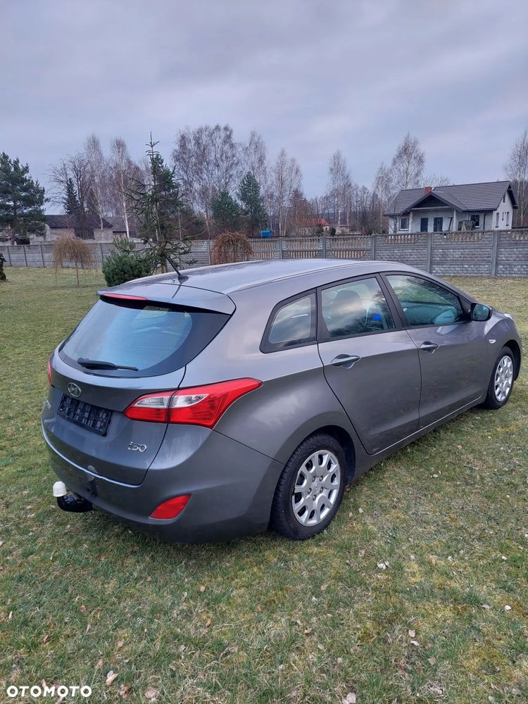 Hyundai i30 1.6 CRDI Trend - 3