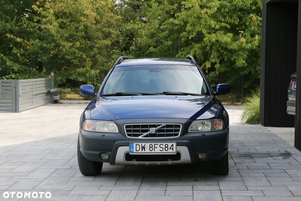 Volvo XC 70 2.4D5 AWD Ocean Race - 1
