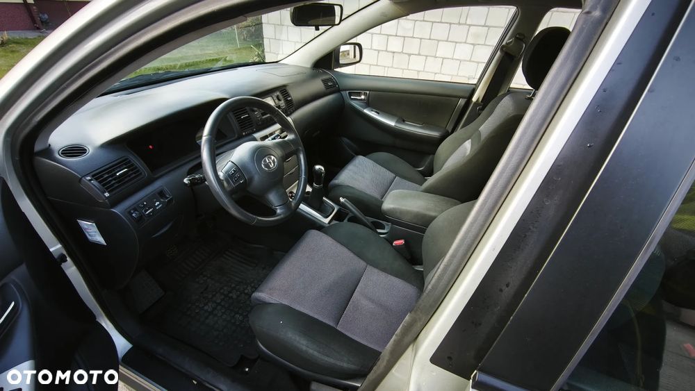 Toyota Corolla 1.4 D-4D Sol - 7
