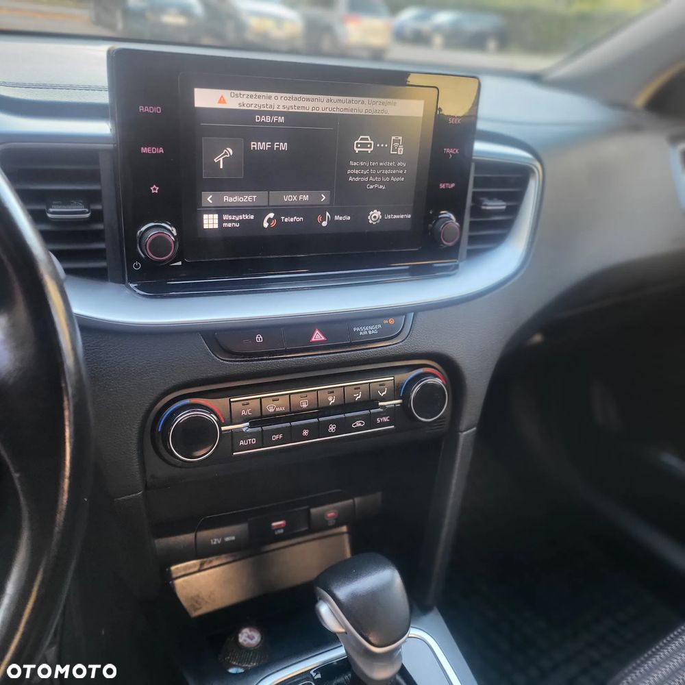 Kia XCeed - 22