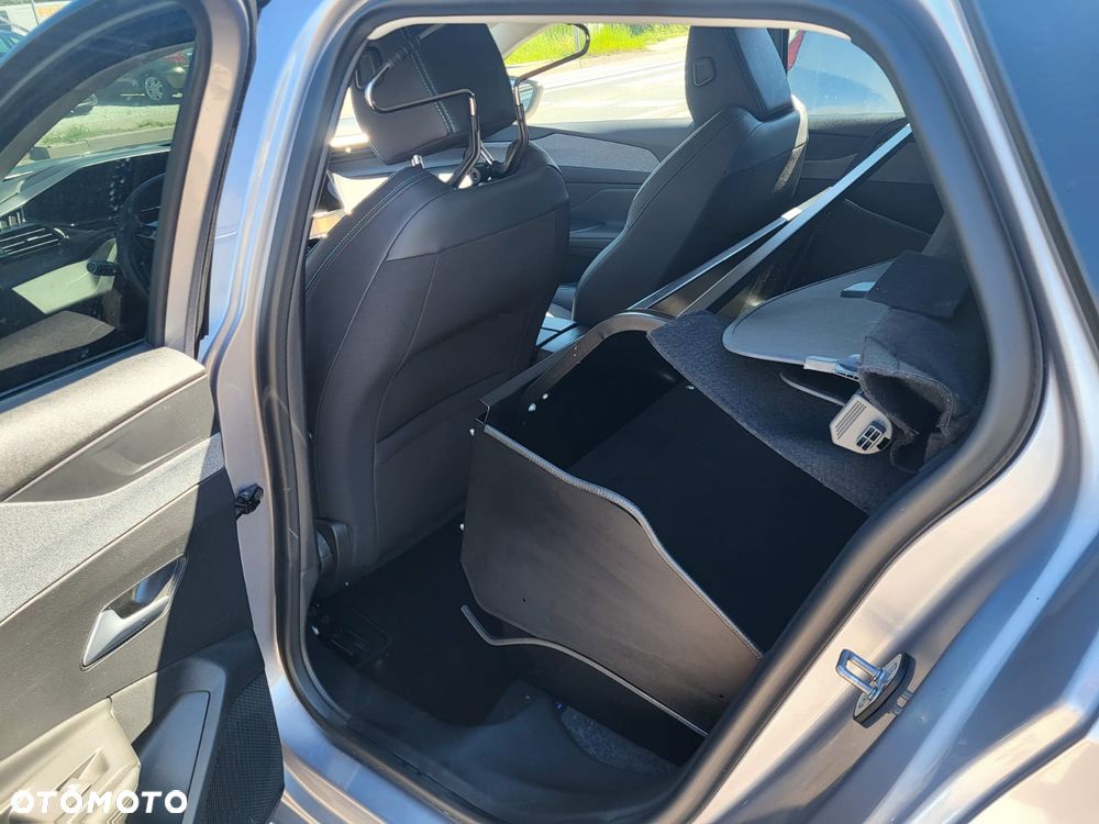 Peugeot 308 PureTech 130 GPF EAT8 Stop & Start Allure Business-Paket - 17