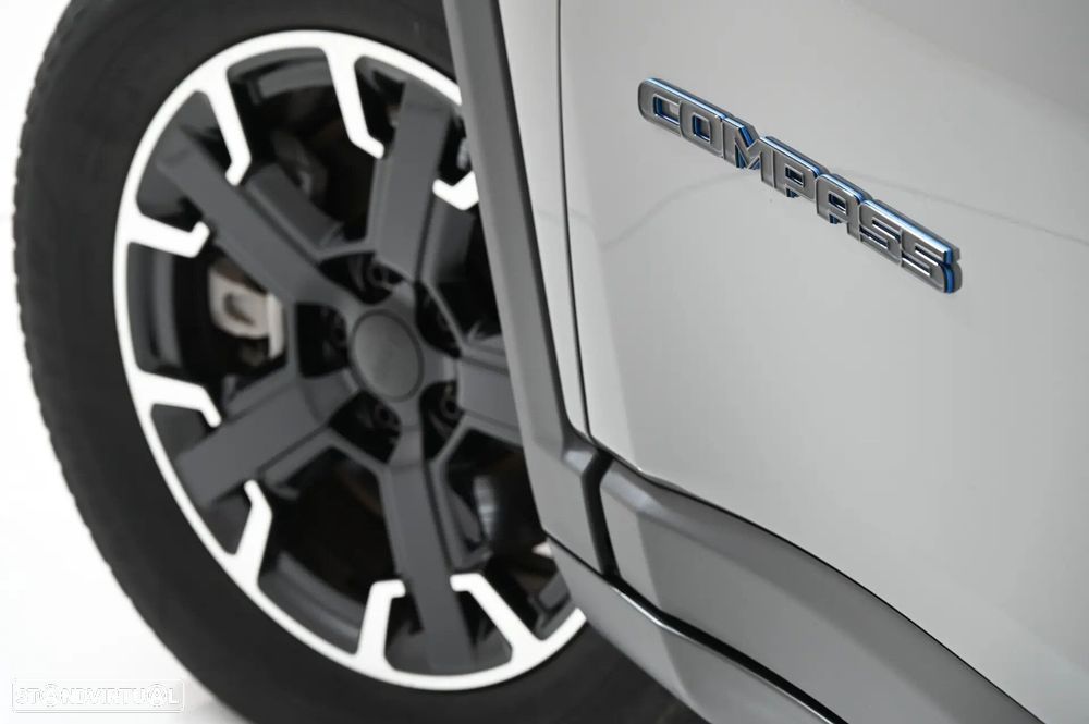 Jeep Compass 1.3 TG Trailhawk - 19