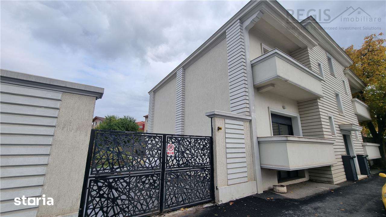 Vila - Bloc modern de 11 camere zona Centrul Civic , Onix - Imagine principală: 3/20