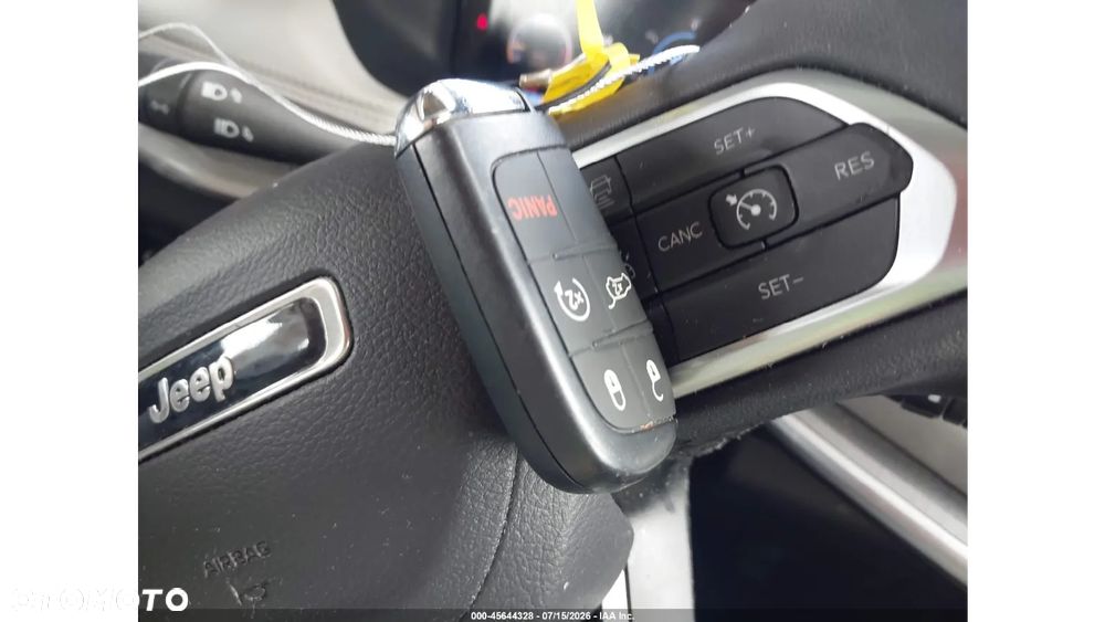Jeep Compass - 11