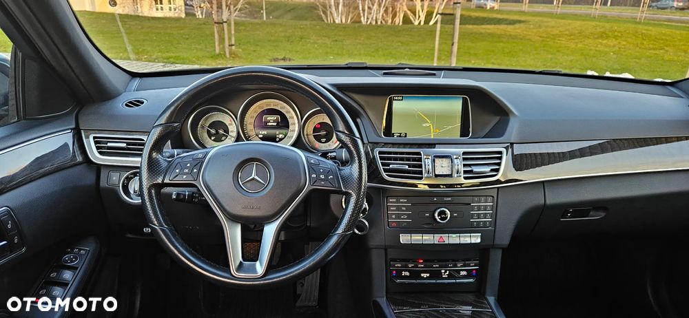 Mercedes-Benz Klasa E 250 BlueTEC 4Matic 7G-TRONIC Avantgarde - 11