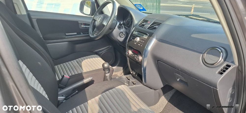 Suzuki SX4 - 13