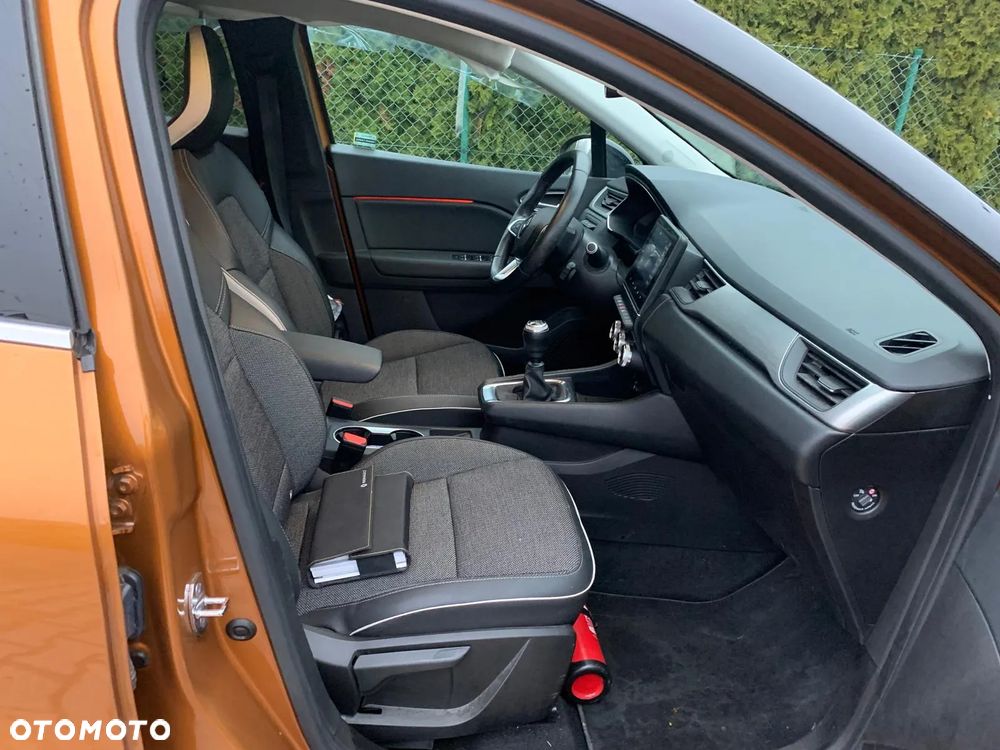 Renault Captur BLUE dCi 115 INTENS - 16