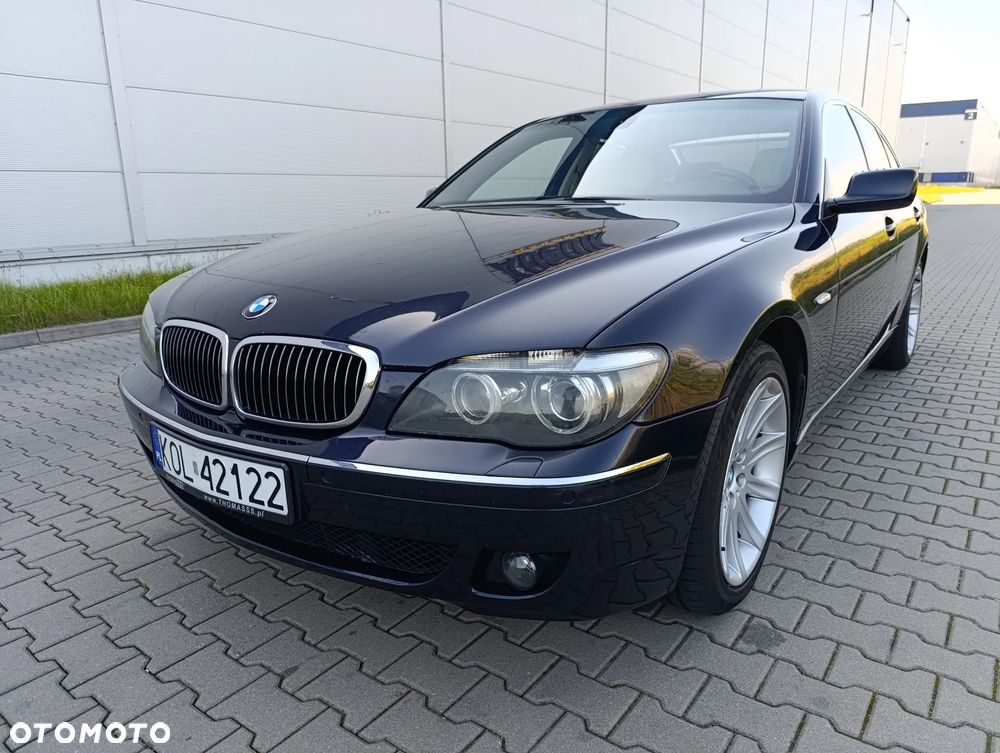 BMW Seria 7 740i - 1