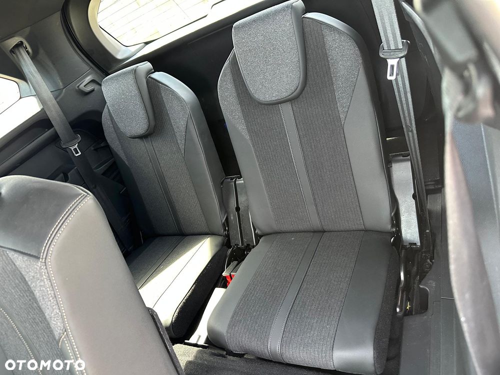 Peugeot 5008 BlueHDi 130 EAT8 GT - 13