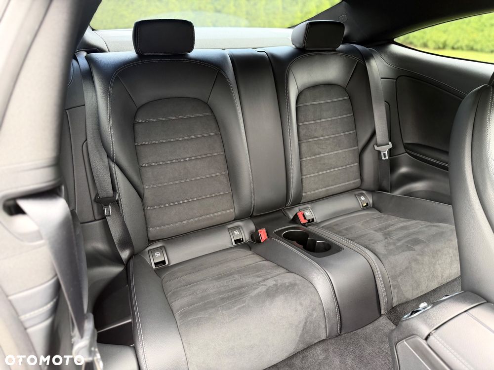 Mercedes-Benz Klasa C 200 9G-TRONIC - 8