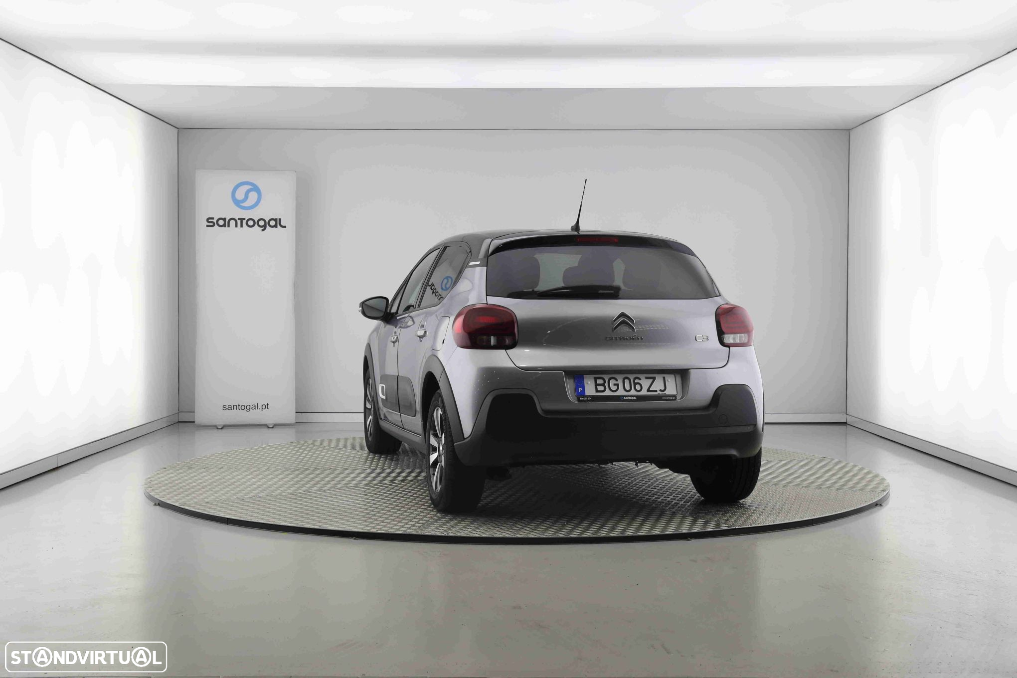 Citroën C3 1.2 PureTech Max - 4