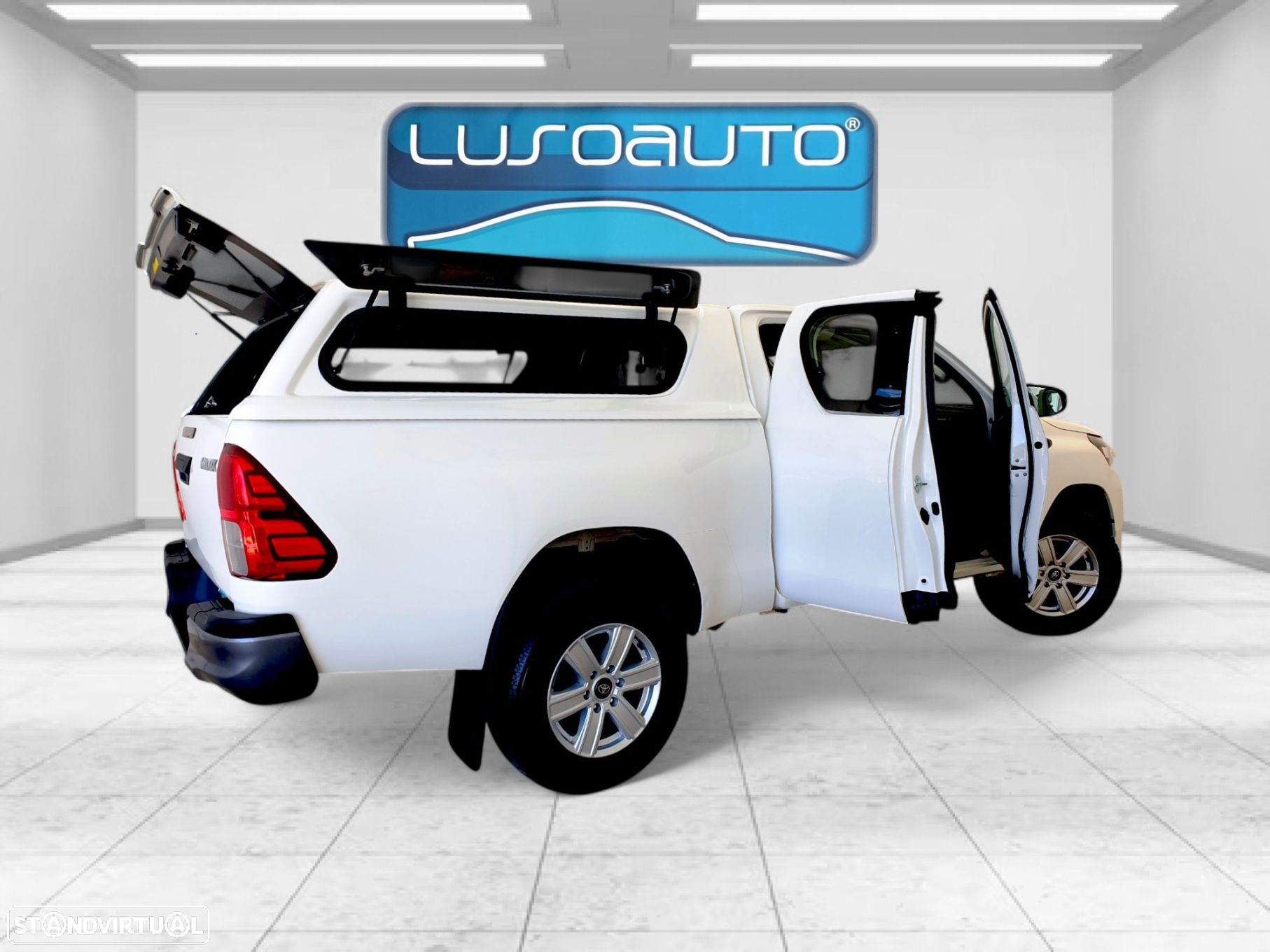 Toyota Hilux 2.4 D-4D 2WD CD - 9
