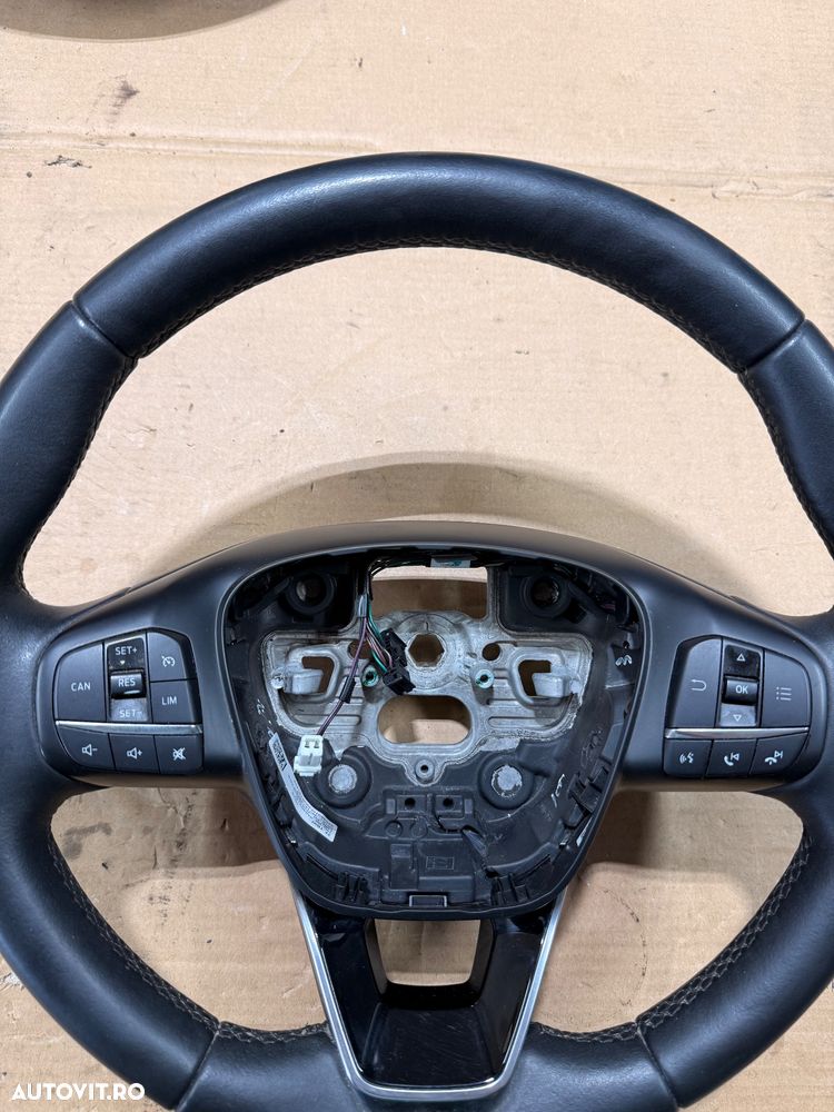 Volan piele cu comenzi FORD FOCUS MK4 an 2018-2025 uzura minima - 4