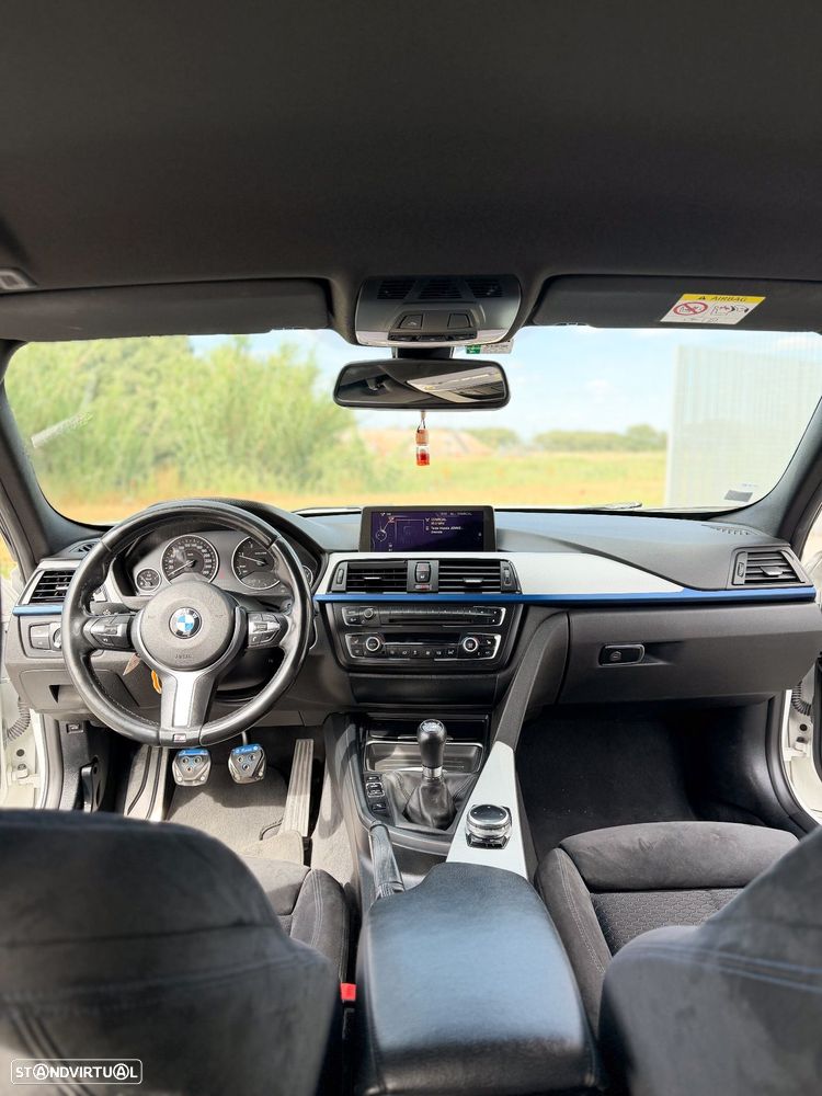 BMW 318 d Pack M - 6