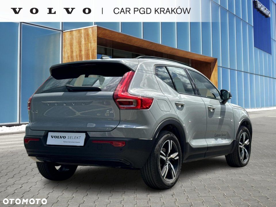 Volvo XC 40 - 5