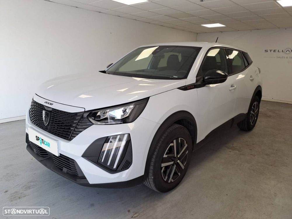 Peugeot 2008 1.2 PureTech Style - 1