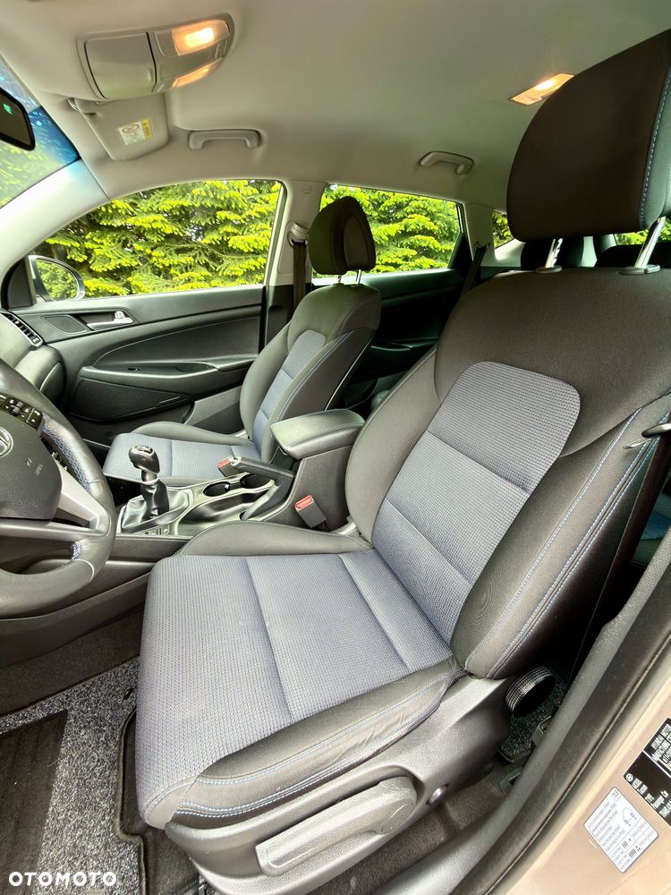 Hyundai Tucson blue 1.6 GDi 2WD Navi - 6