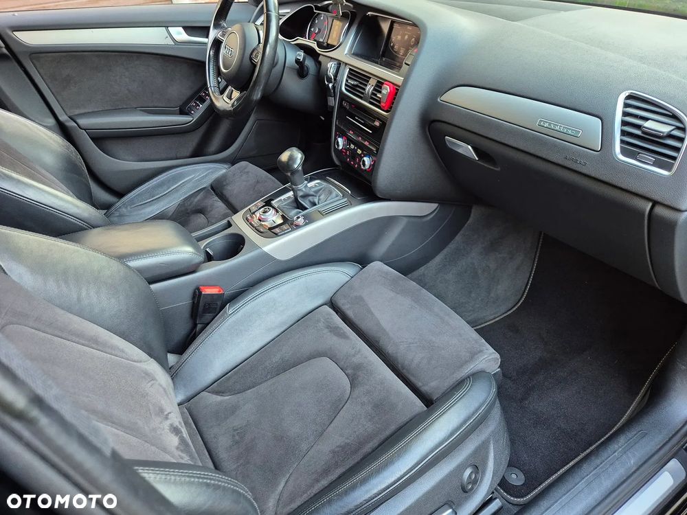Audi A4 Allroad - 25