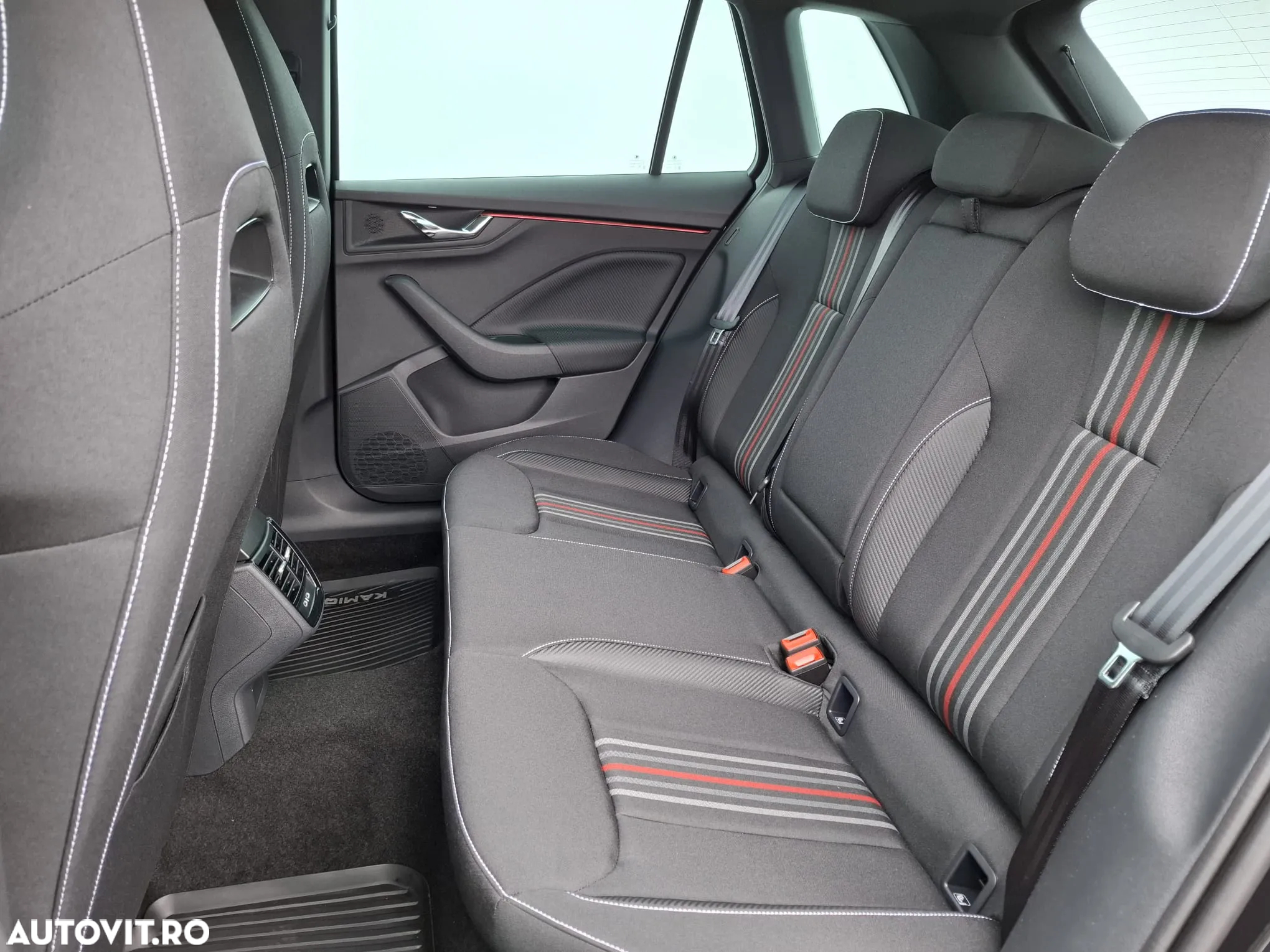 Skoda Kamiq 1.5 TSI DSG Monte Carlo - 11