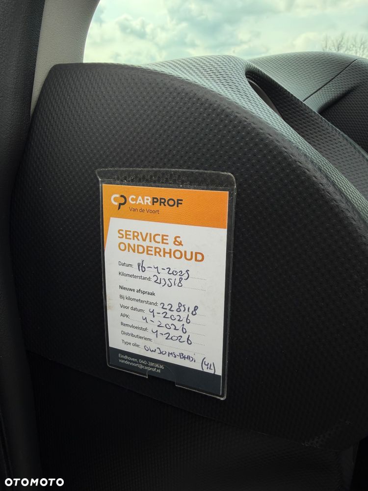 Toyota Urban Cruiser 1.4 D-4D Sol 4x4 EU5 - 16