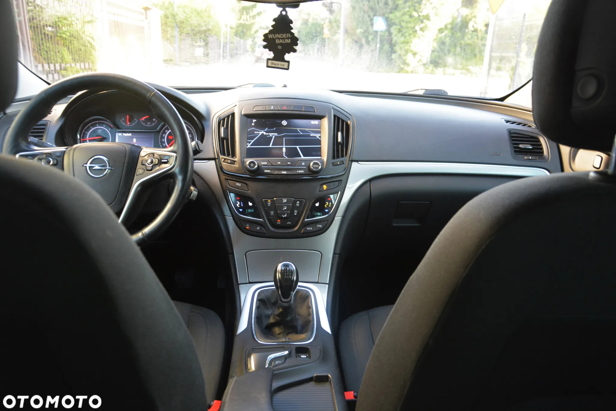 Opel Insignia - 33