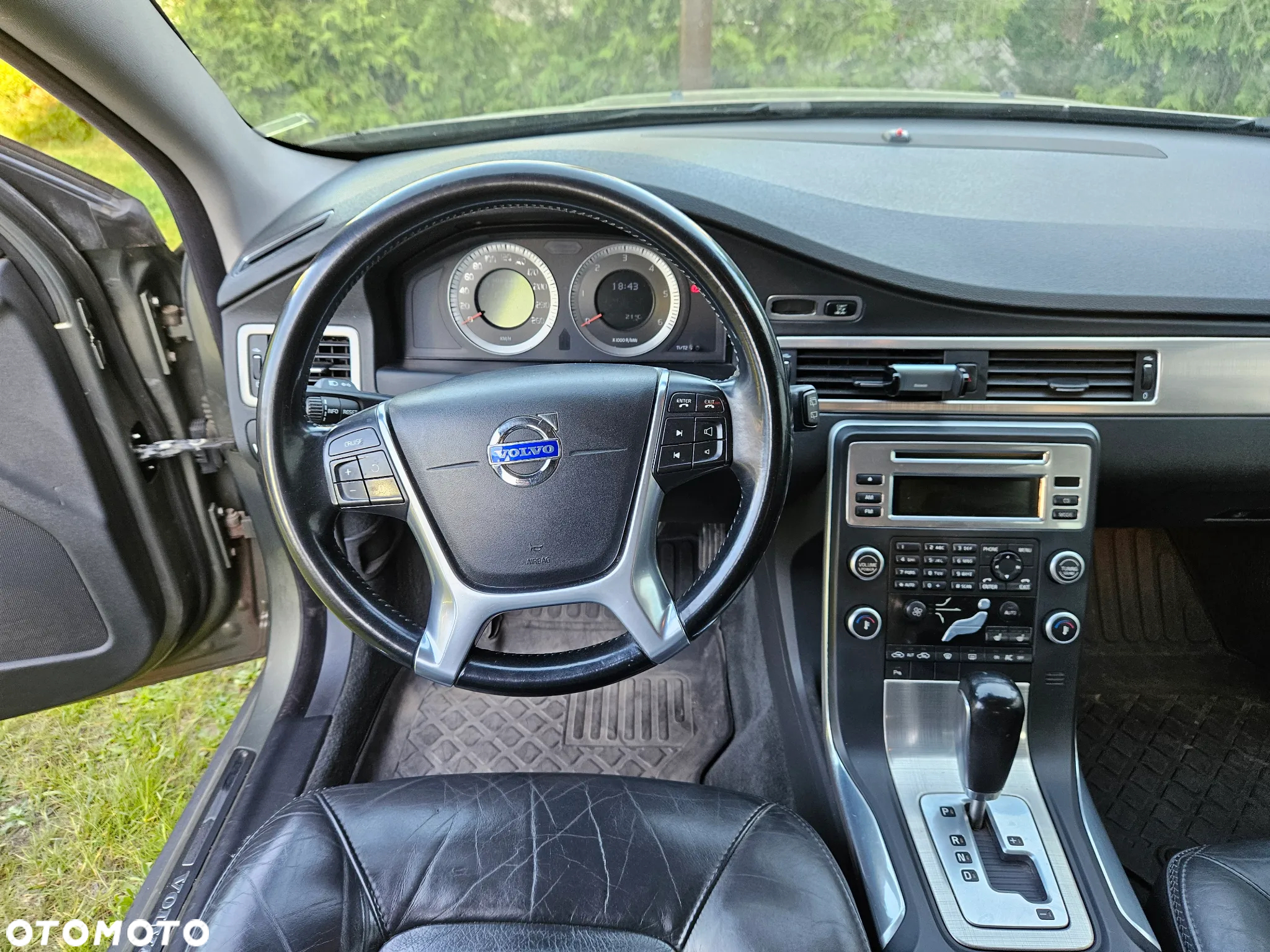 Volvo XC 70 - 8