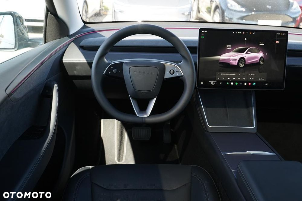 Tesla Y 62.8 RWD - 16