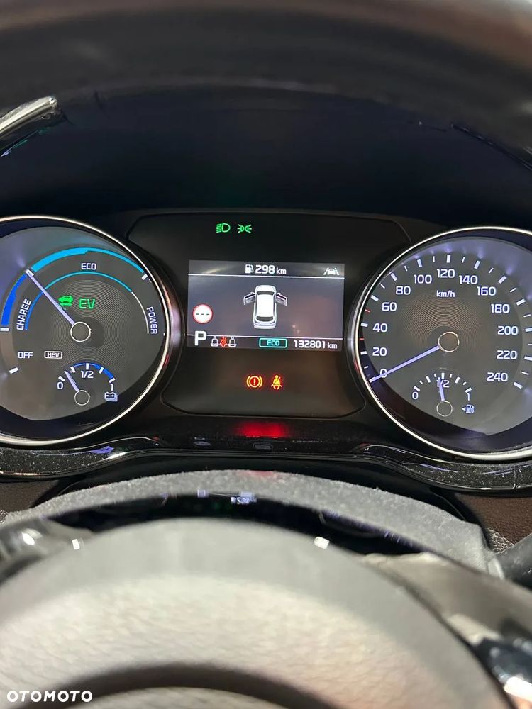 Kia Ceed 1.6 GDI PHEV Business Line DCT - 8