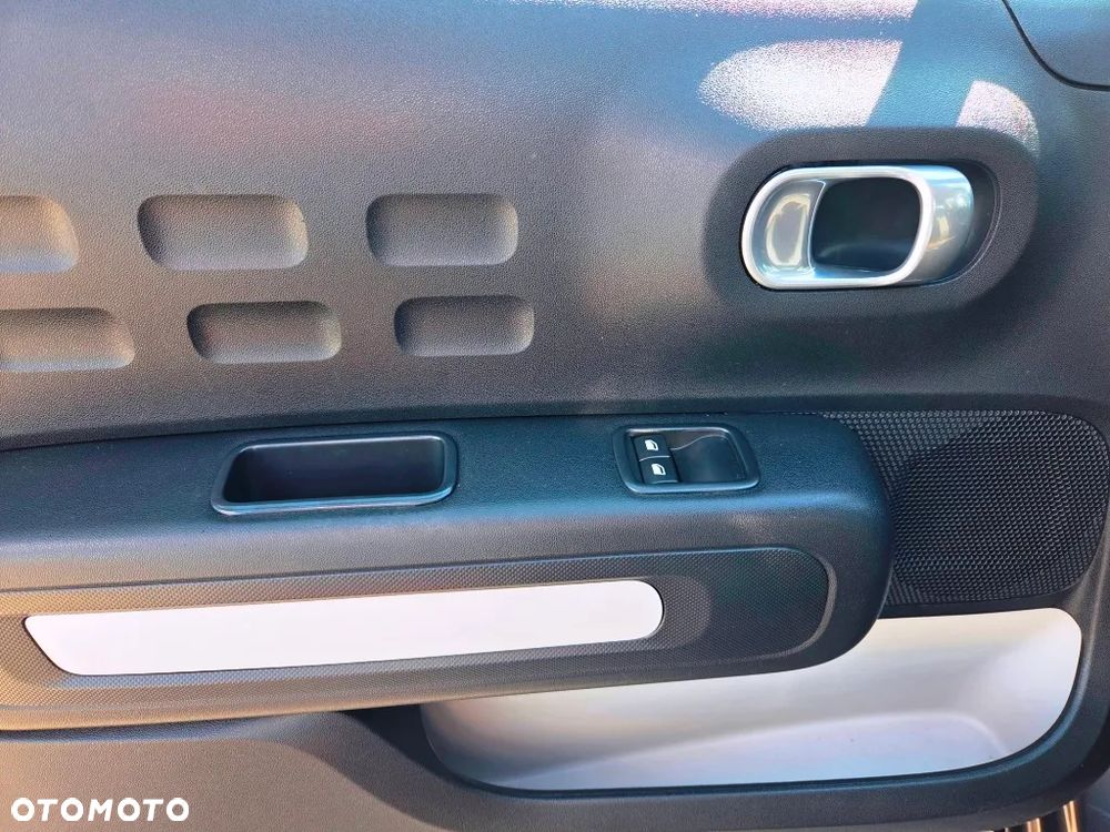 Citroën C3 1.2 PureTech Live - 25