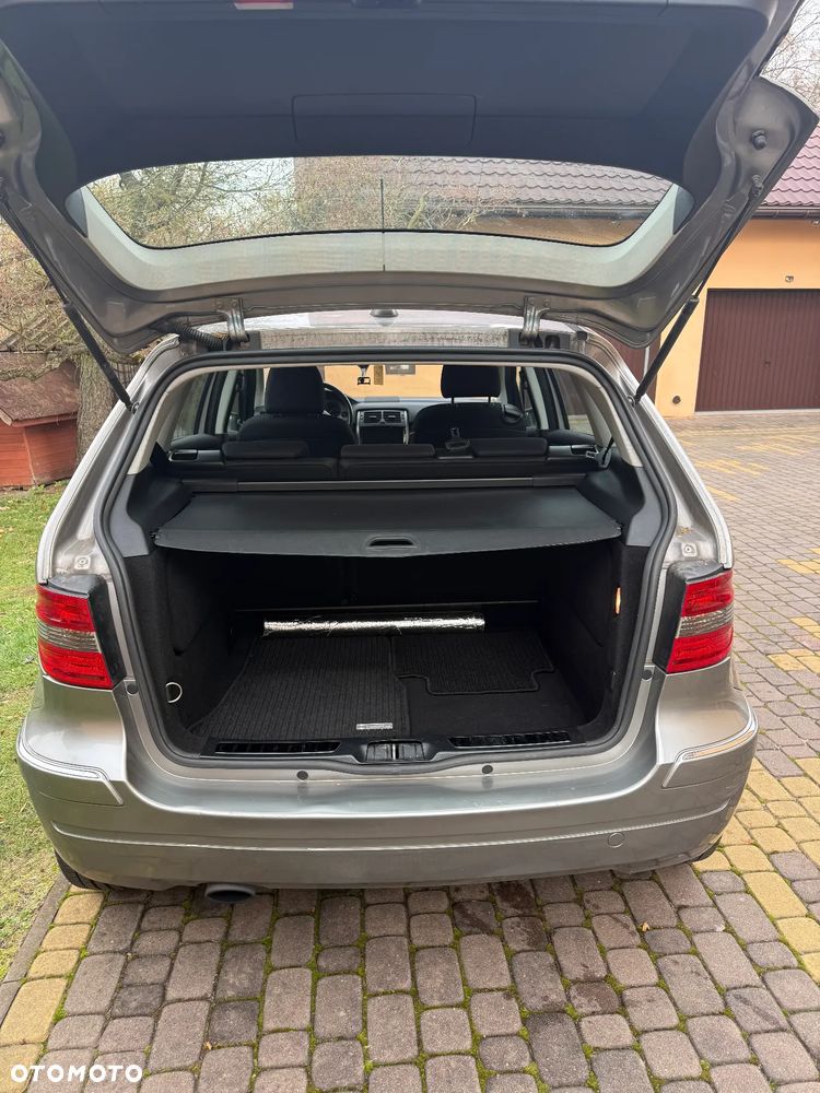 Mercedes-Benz Klasa B - 17