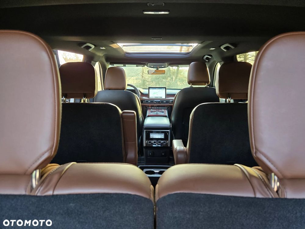 Lincoln Aviator - 33