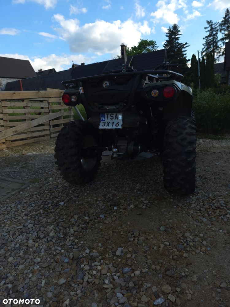 Can-Am Outlander - 4