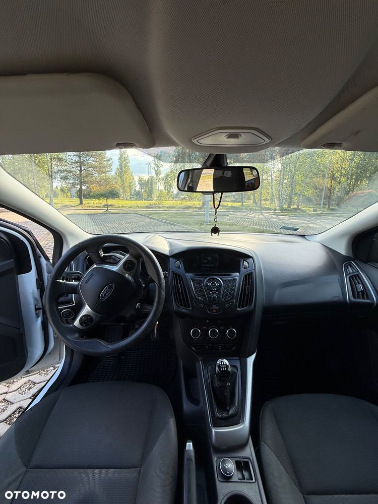 Ford Focus Turnier 1.0 EcoBoost Start-Stopp-System - 10