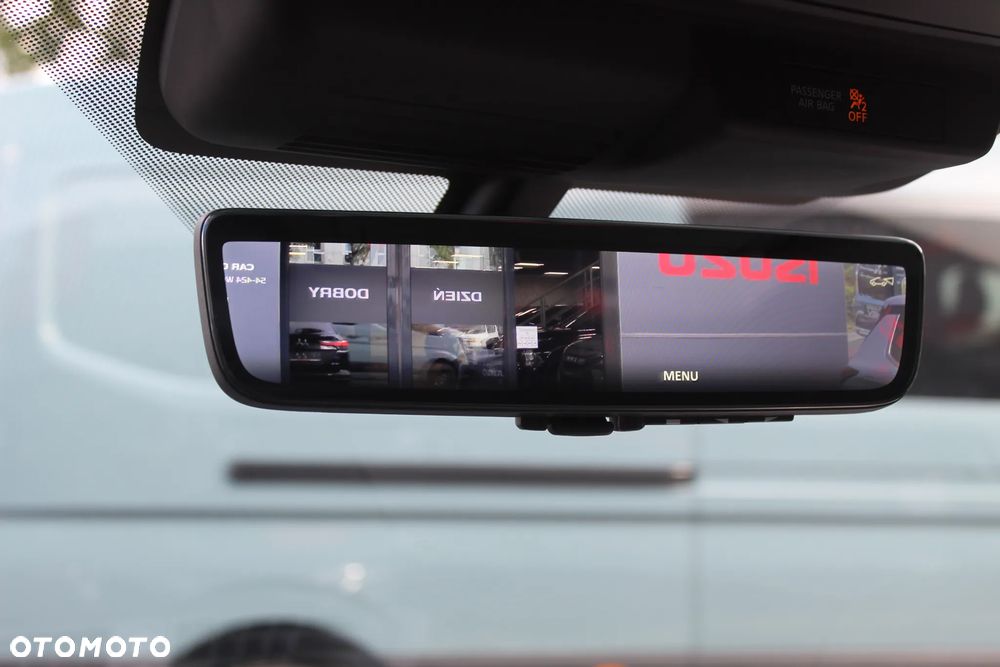 Mitsubishi Outlander - 25