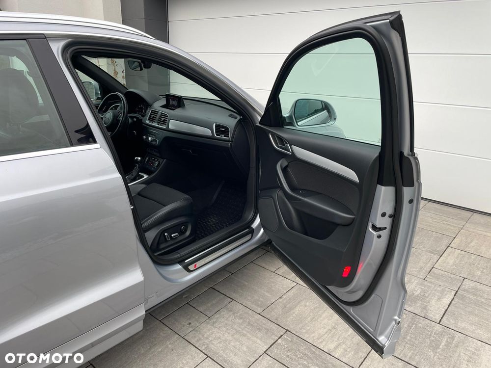 Audi Q3 2.0 TDI Sport S tronic - 24