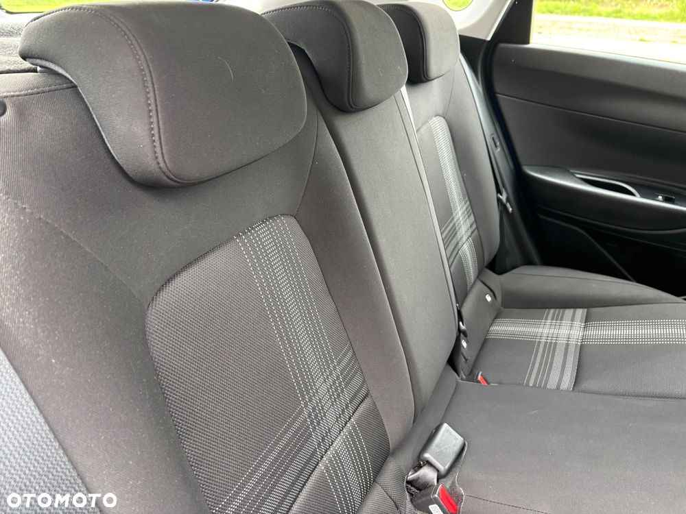 Hyundai Bayon - 10