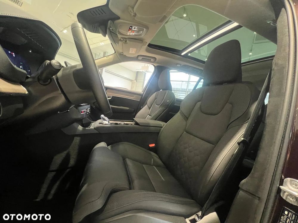 Volvo XC 90 T8 AWD Ultra Dark - 16