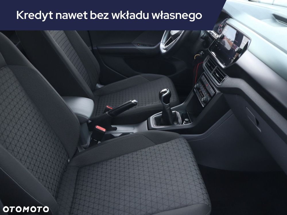 Volkswagen T-Cross - 11