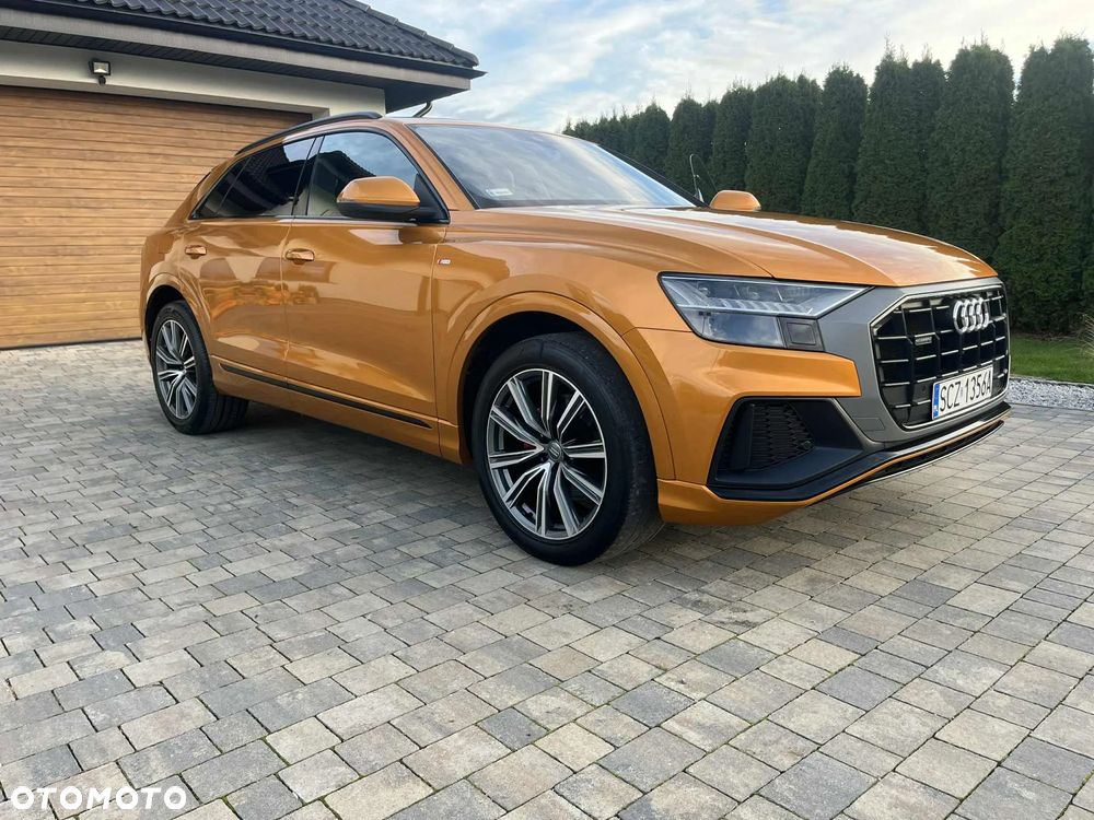 Audi Q8 - 2